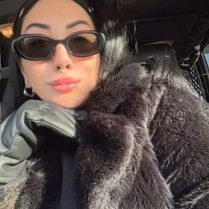 Meet your Posher, Rosalyn